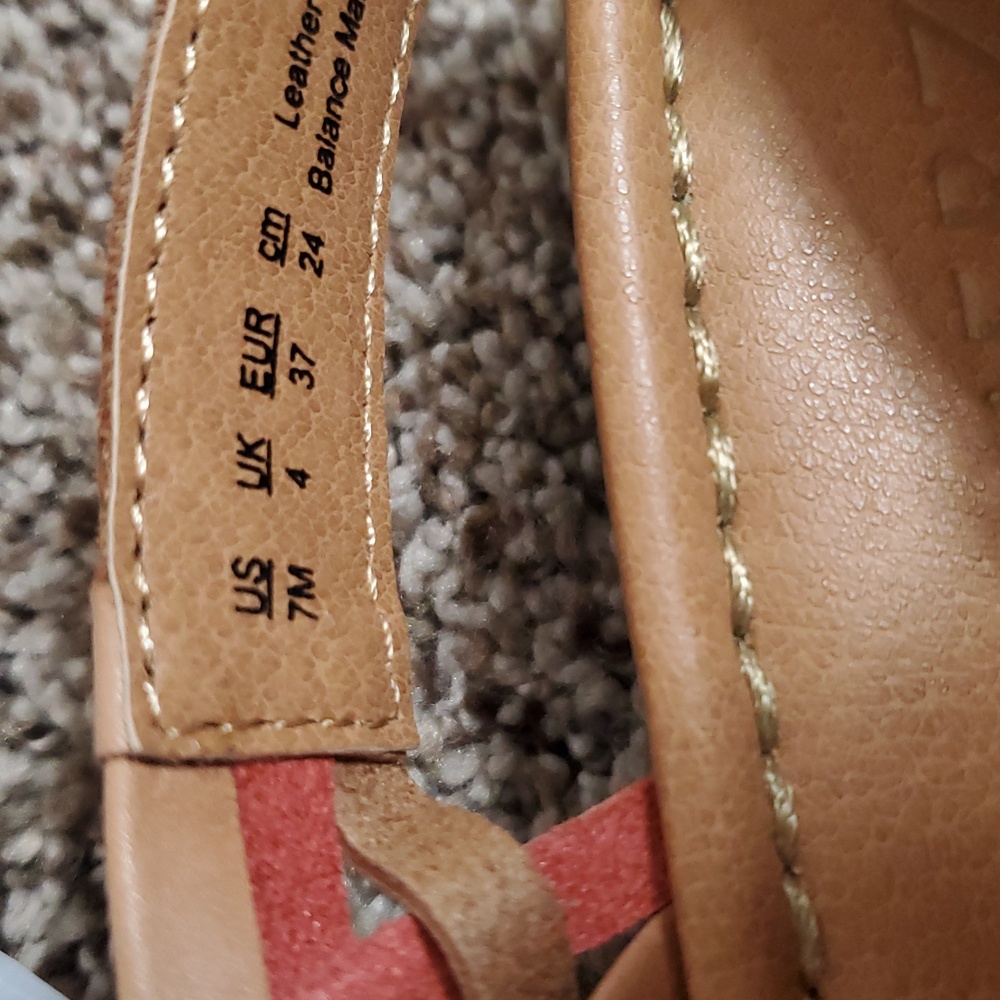 🌈 Naturalizer Leather Slingback Sandals – Size 7 – Multicolor Woven Design - Picture 8 of 10